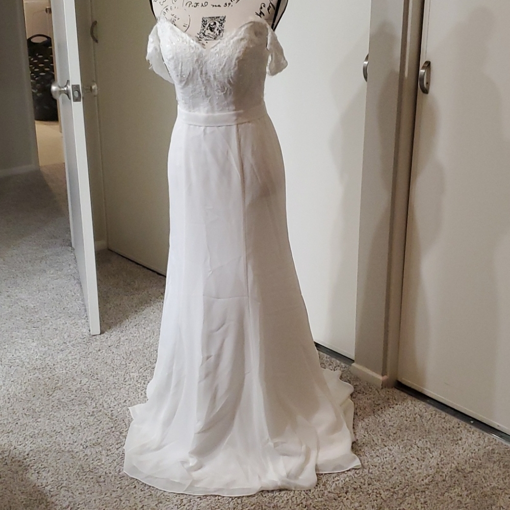 Wedding dress